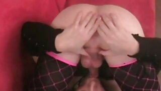 Ibu tiri kawin karo ibu tiri Latina sing luar biasa curvy